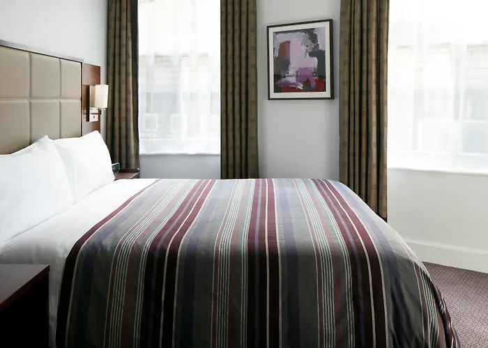 Club Quarters Hotel Trafalgar Square, London